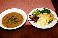 Pakistani Haleem served with garnish