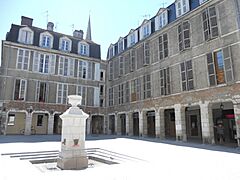 Place Reine Marguerite de Pau