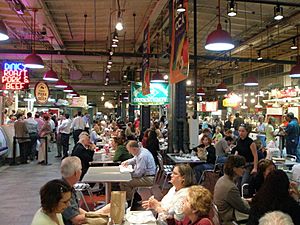 Reading Terminal Market center court