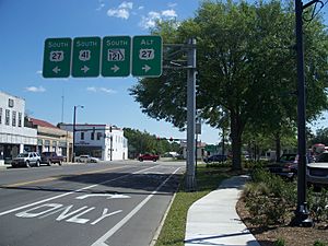 Williston intersection01