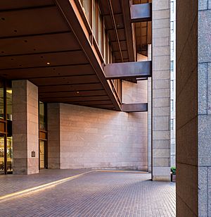 Exterior-Ford Foundation-02