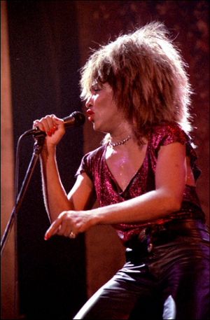 Tina turner 21021985 01 350