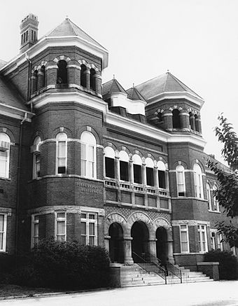 UNCG Julius Foust Building.jpg