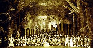 Bayadere-PanoramaOfActII-1900