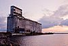 Cargill Pool Grain Elevator, Buffalo, NY 2011.jpg