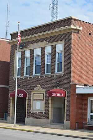 Carlyle city hall