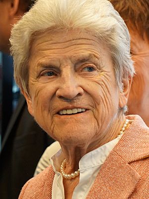 Colette Flesch 09-2022.jpg