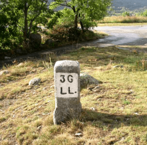 Frontera España-Francia, por el enclave de Llívia