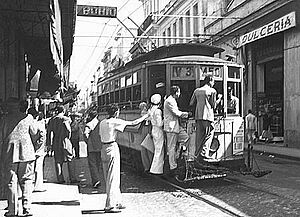 Havana tram surf