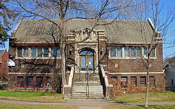 Lincoln Branch Library 1.jpg