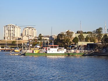 Mortlake Punt.JPG