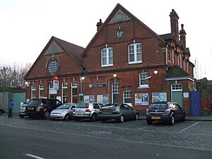 Norbury station building