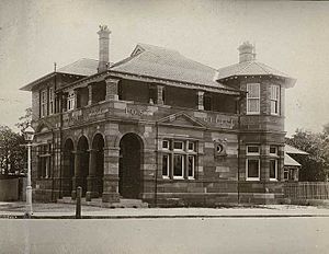 Randwick Post Office (2711654627).jpg