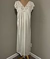 Shadowline nightgown ivory