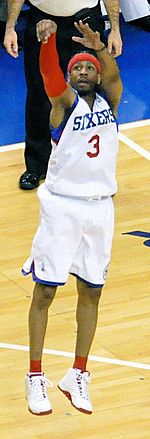 Allen Iverson Sixers jumper2