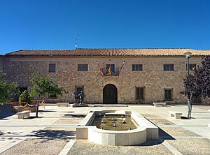 Ayuntamiento de El Pedernoso 01.jpg