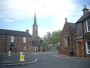 Fettercairn Square - geograph.org.uk - 1321311