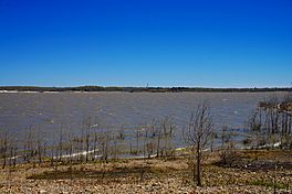 Hugo March 2016 45 (Hugo Lake).jpg