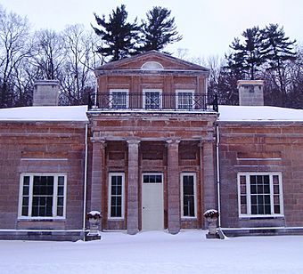 HydeHall front december2007.jpg