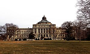 Library of Congress and lawn