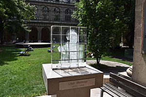 Meitner Bust in Vienna