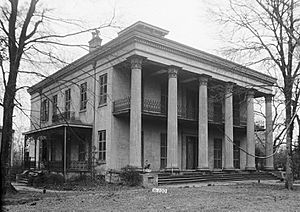 Sturdivant Hall 01