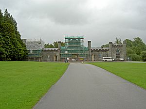 The School Block - geograph.org.uk - 879531