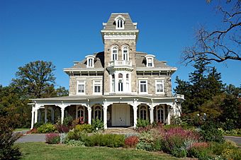 Cylburn Mansion Front.JPG