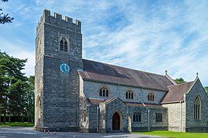 Ferndown St Mary's.jpg