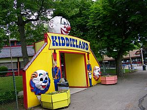 Kiddie Land (14474844586)