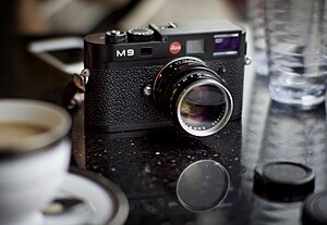 Leica M9 front resized