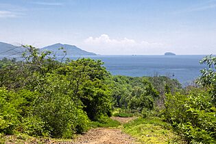 Lombok Strait - panoramio