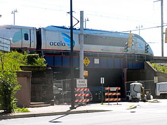 Wilmington Viaduct Amtrak.JPG