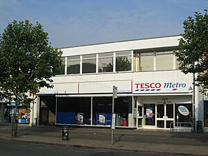 20040801-008-tesco