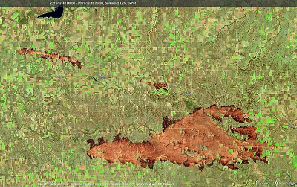 2021 Kansas wildfires satellite