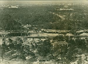 Aerial view of Hermann Park, Harris Gulley and Brays Bayou looking north