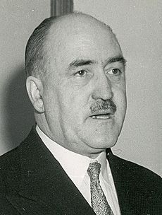 Frank Aiken 1944 (cropped)