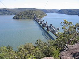 Hawkesbury River rail bridge.jpg