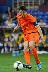 Mark van Bommel 20120611