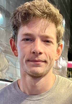 Mike Faist.png