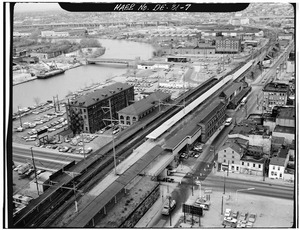 PENNSYLVANIA RAILROAD- WILMINGTON STATION. WILMINGTON, NEWCASTLE CO., DE. Sec. 1201, MP 26.80. (See HAER NO. DE-12D and 12E for further documentation on this site.) - Northeast HAER DEL,2-WILM,43-7