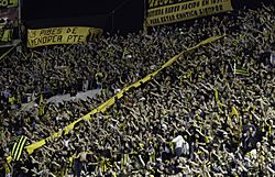 Peñarol Hinchada 18-05-2010 - 2