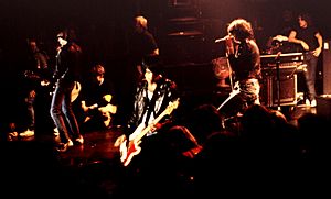 Ramones 30081980 10 800.jpg