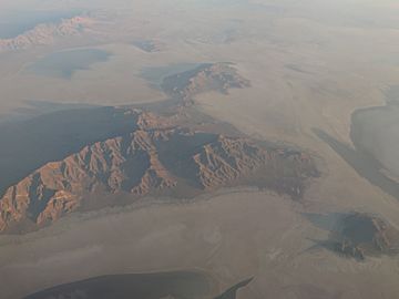 Silver Island Range, Utah (21704962881).jpg