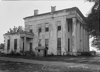 Stone Plantation house south.jpg