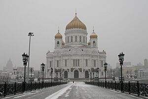 The Cathedral of Christ the Saviour in winter, Moscow, Russia