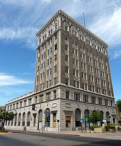 2009-0725-CA-Fresno-BankofItaly.jpg