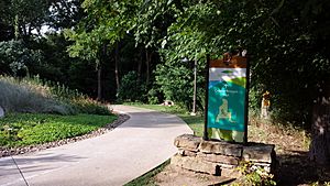 Crystal Bridges Trail