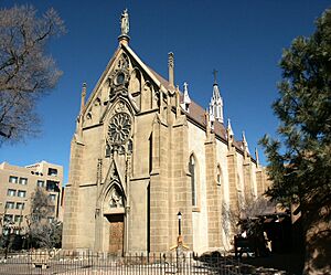 Loretto Chapel Ext (cropped2)