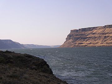 Wallula-Gap--Looking-South